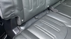 Land Rover Defender 2.0 D240 SE 110 5dr Auto Diesel Estate